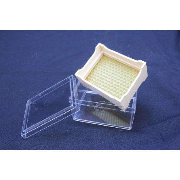 favetto mini in plastica con foglio cereo montato in contenitore trasparente per miele in favo